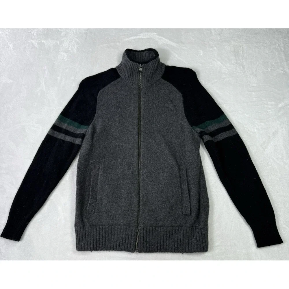 BANANA REPUBLIC Sweater Jacket Mens‎ Medium Gray Italian Yarn Wool Striped Soft
